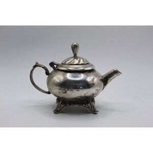 Seasons by Fitz and Floyd Mini Silverplate Teapot Candle • Vanilla Cream Scent •